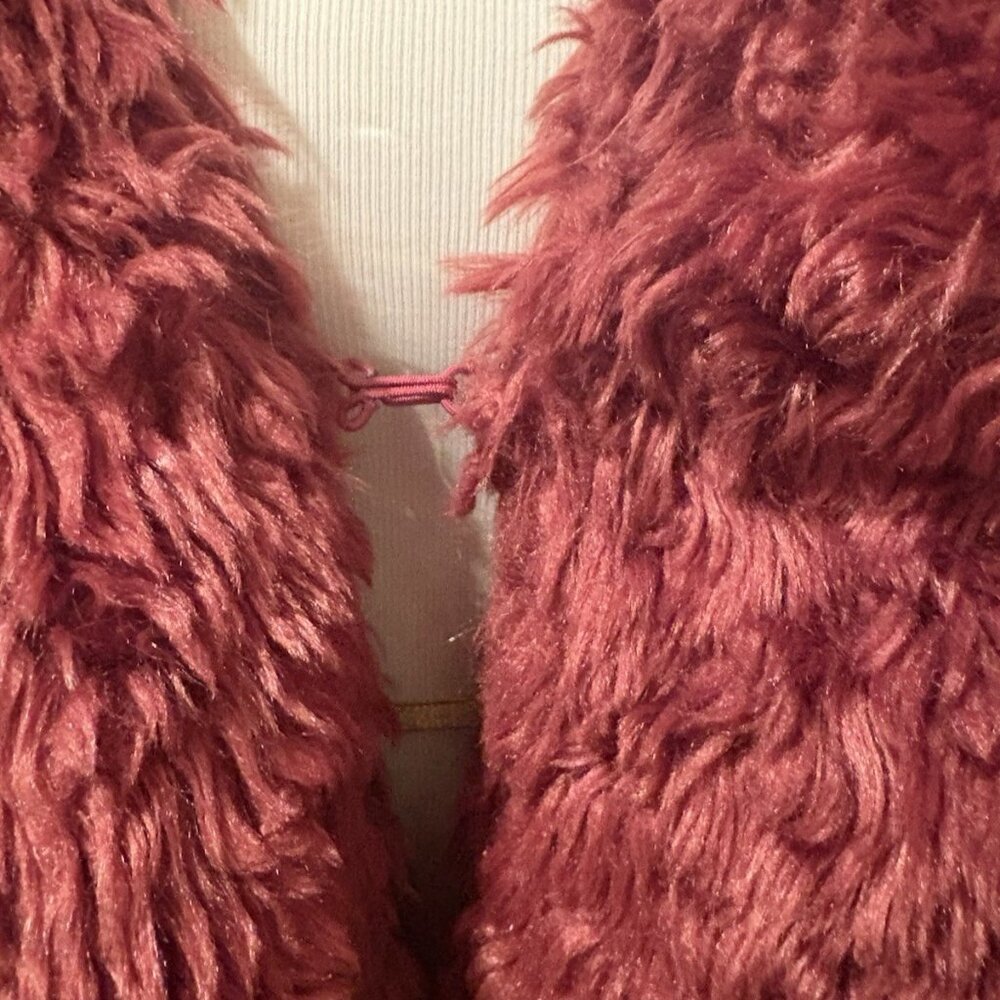 Fabulous Furs~Donna Salyer's Burgundy Faux Suede/Faux Fur Wrap Coat~Size S - Picture 9 of 10